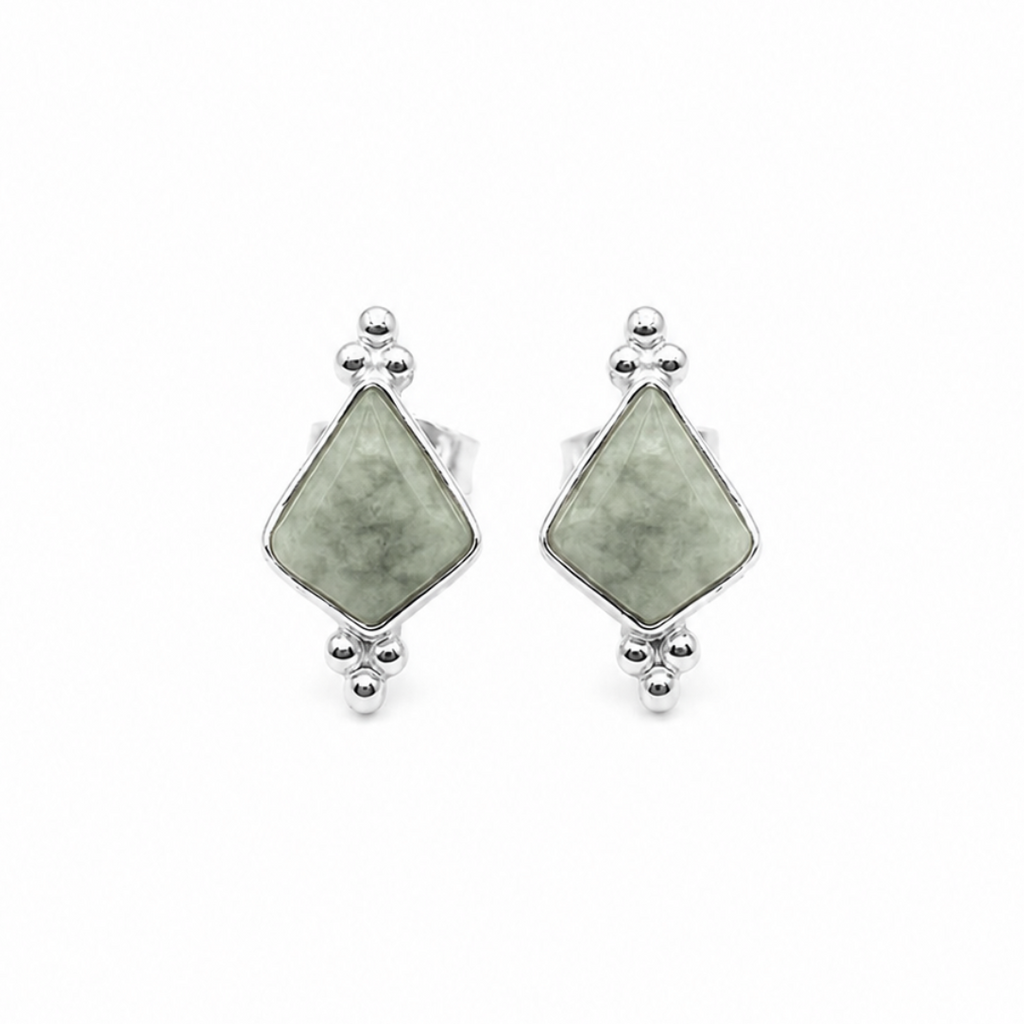 light green jade stud earrings 