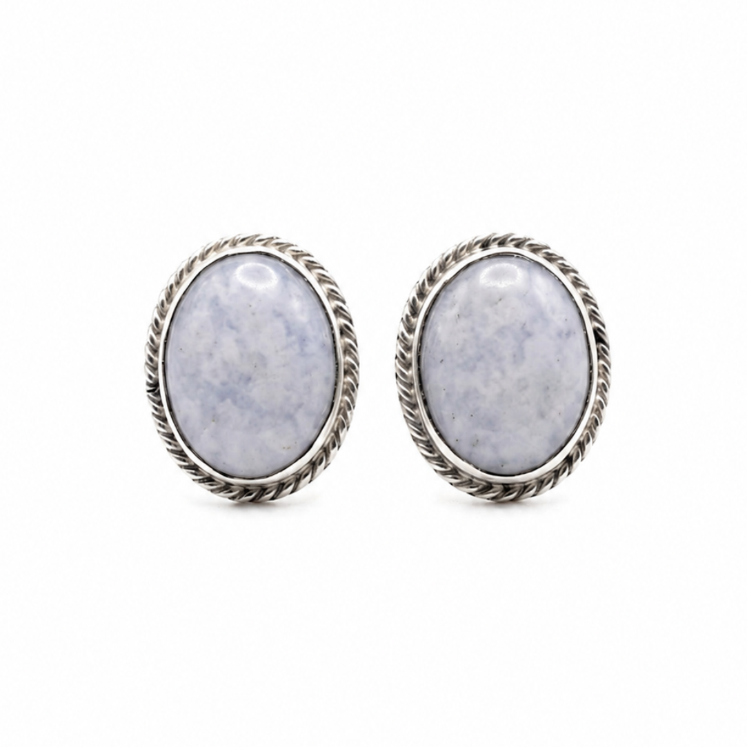 Lilac Oval Jade earrings 